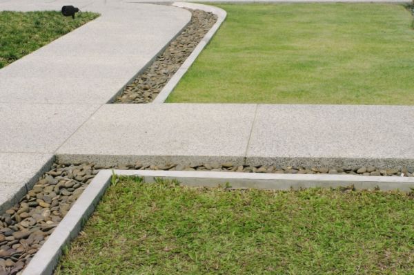 Cost of Sidewalk Curb Repair in Palatine