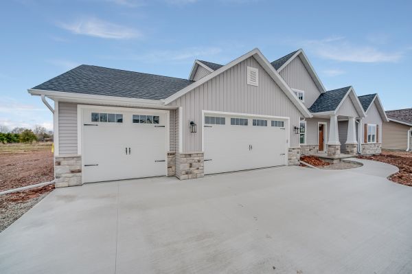 Garage Apron Resurfacing in Palatine