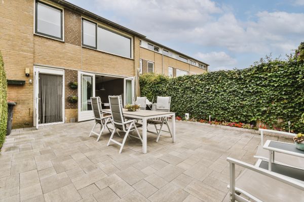 Courtyard Resurfacing in Palatine