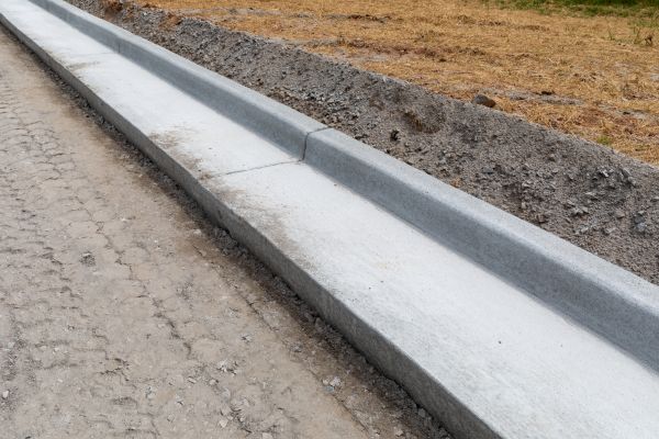 Cost of Concrete Curbing Repair in Palatine